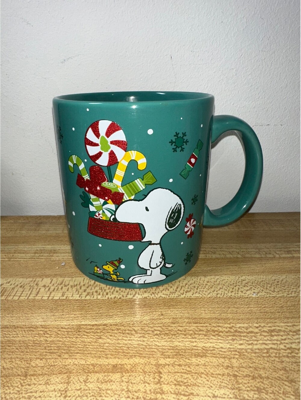Peanuts Snoopy Y2K Cottage Holiday Green Ceramic Coffee Mug